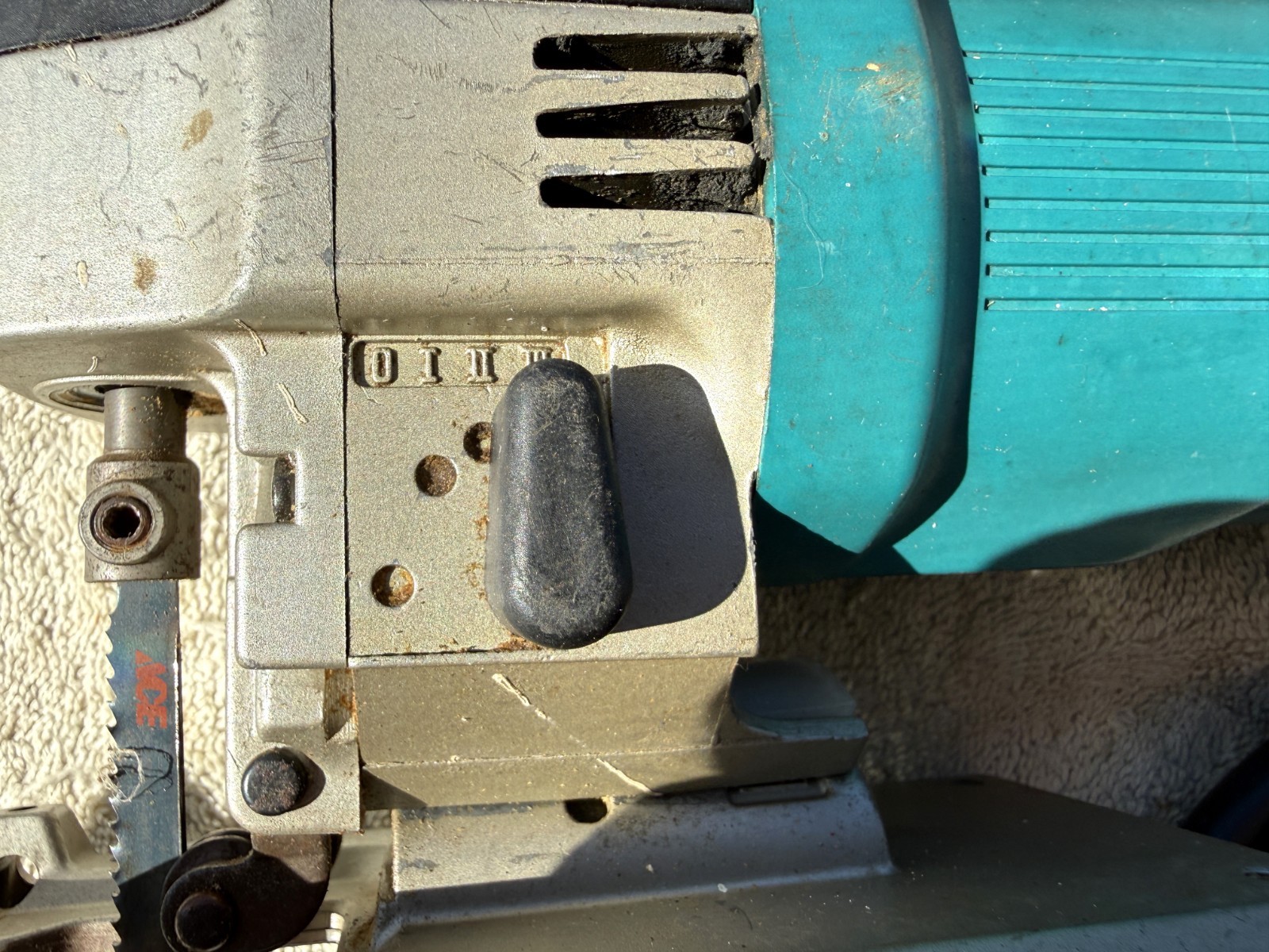MAKITA VS ORBITAL JIG SAW MODEL 1304 – 115V-5.5 AMPS