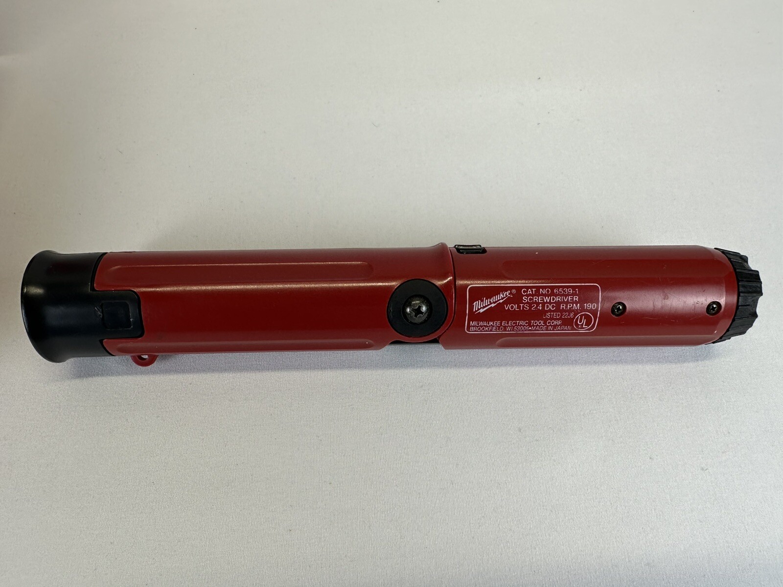 Vtg Milwaukee 6539-1 Cordless Screwdriver w/ Adjustable Clutch And Case.