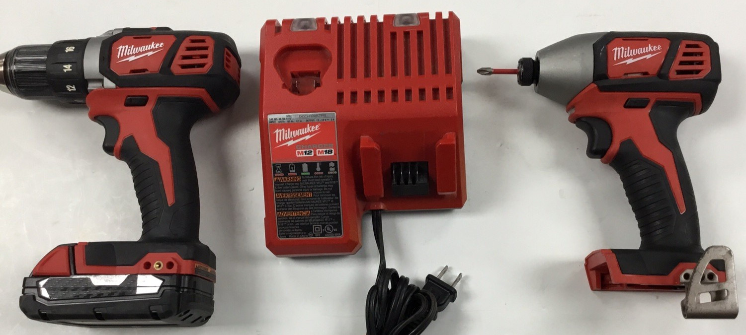Milwaukee 2656-20/2606-20 18V Cordless Drill /Impact Driver Combo 1 battery