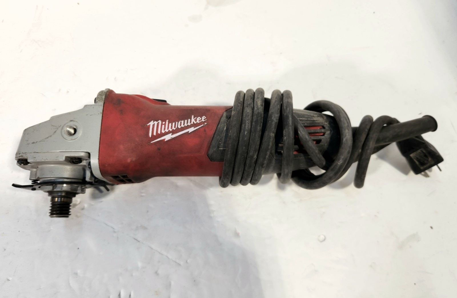 Milwaukee 6130-33 7 Amp 4-1/2&Prime; Corded Small Angle Grinder (Parts / Repair)