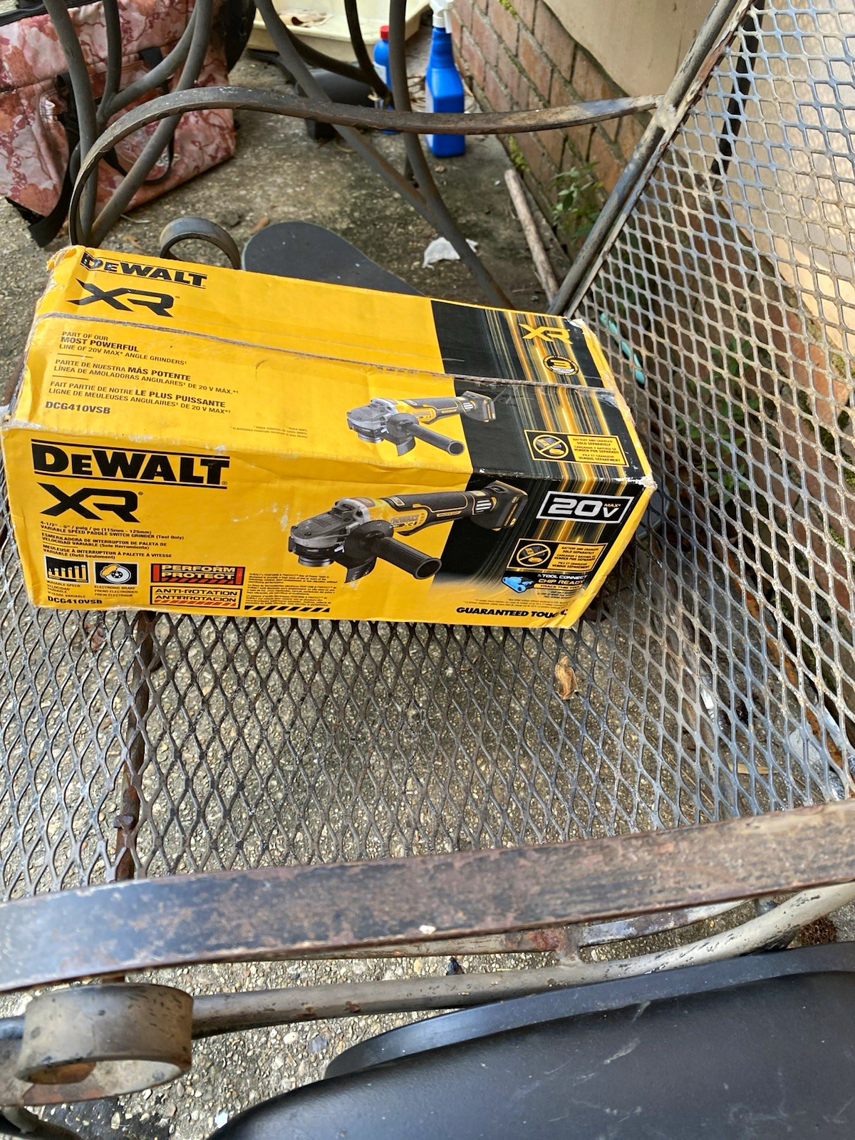 DEWALT XR 20V Angle Grinder 5 in Li-Ion Battery Tool Only DCG410VSB