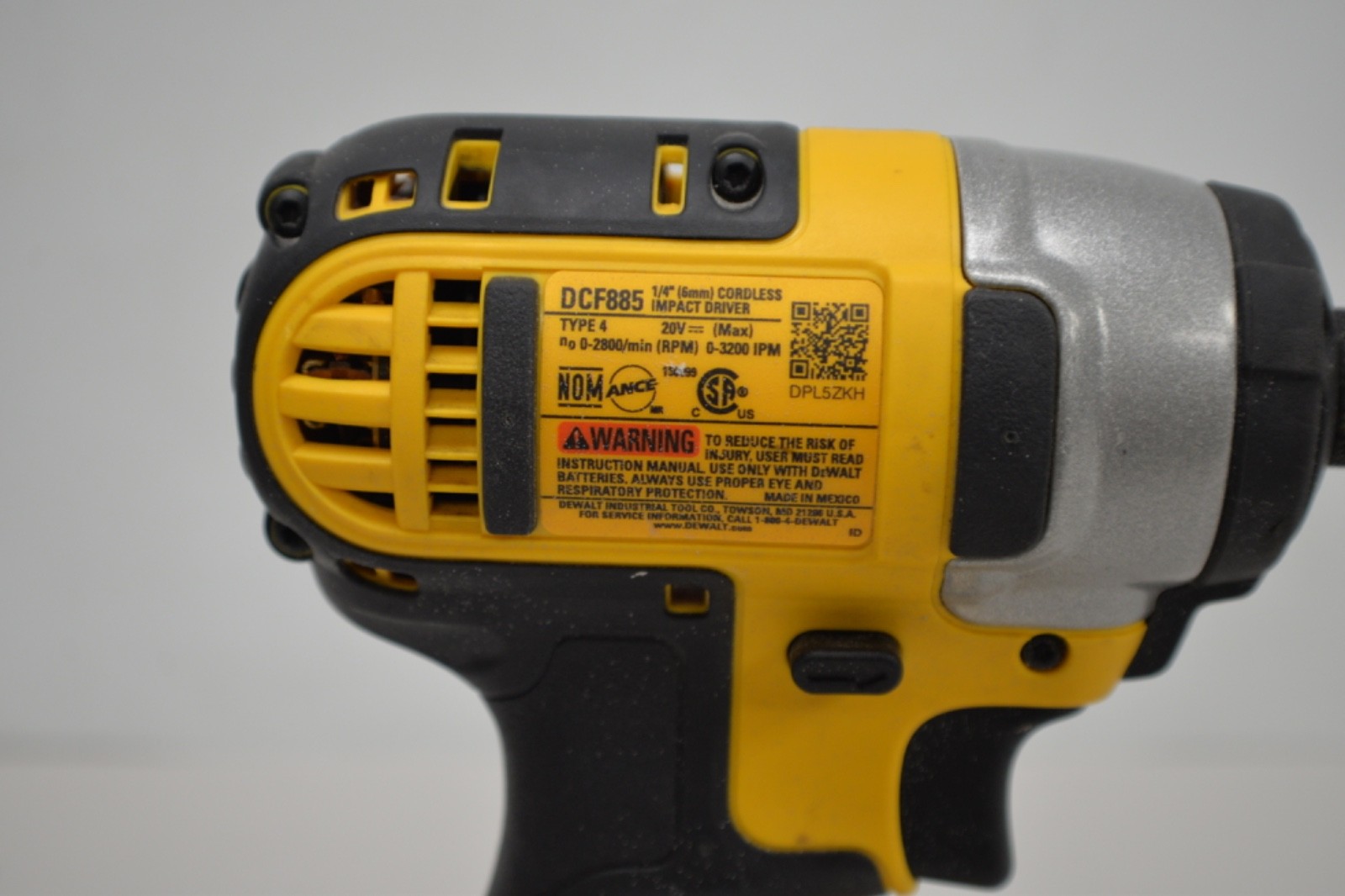 DEWALT DCF885B 20V 1/4 in. Impact Driver – Black/Yellow w/ battery