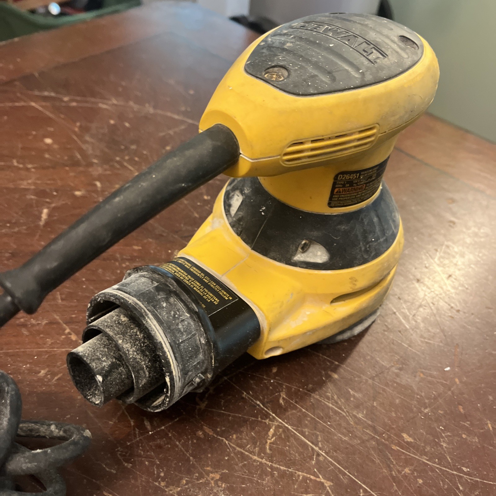 DeWalt D26451 Corded 5-Inch Orbit Sander 120V P22