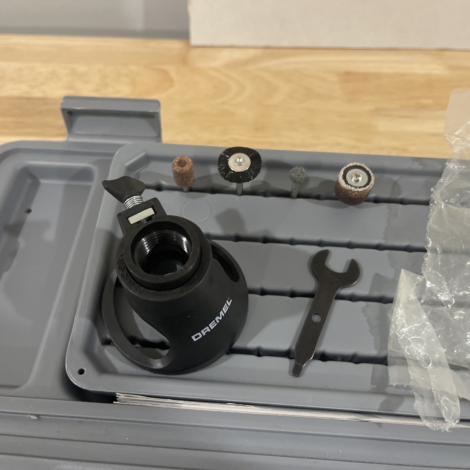 Dremel MultiPro Variable Speed Model 395 Type 5 with Accessories