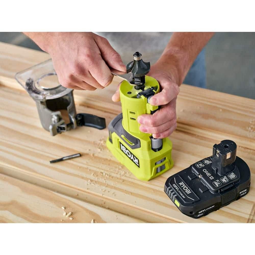 ONE+ 18V Ryobi Fixed Base Router with 2 Ah Battery