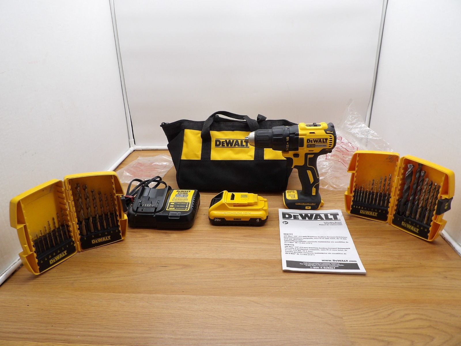 DEWALT DCD777 20V MAX Cordless Drill/Driver W/ Charger, Battery & Tool Bag/MORE