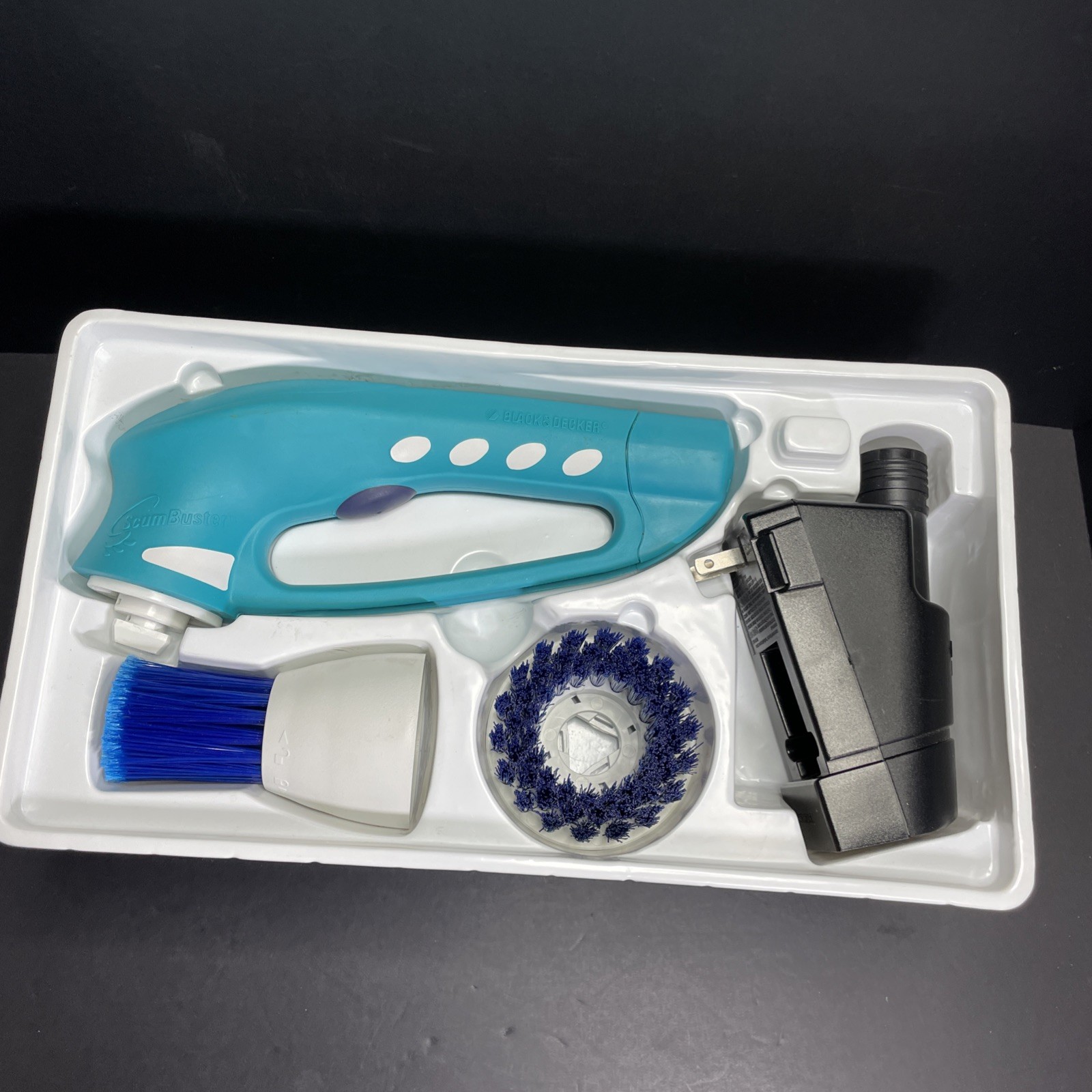 Vtg Year 2000 Black & Decker ScumBuster S100 Powered by VersaPak Pls See Pics