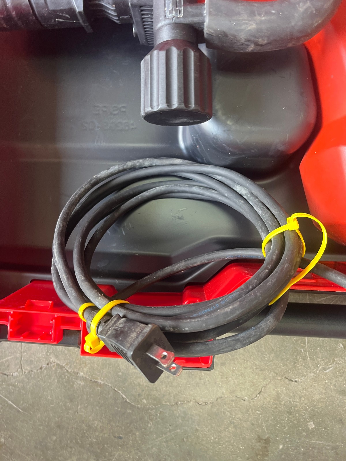 Hilti TE-800 AVR Demolition Breaker Hammer with Case
