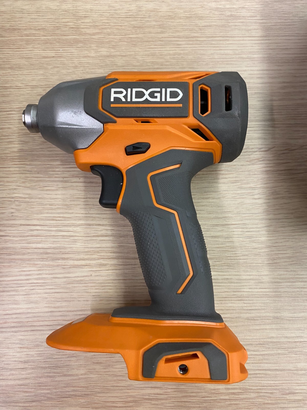 Ridgid 18-Volt 18V 1/4&Prime; Hex Impact Driver R860021 Tool Only