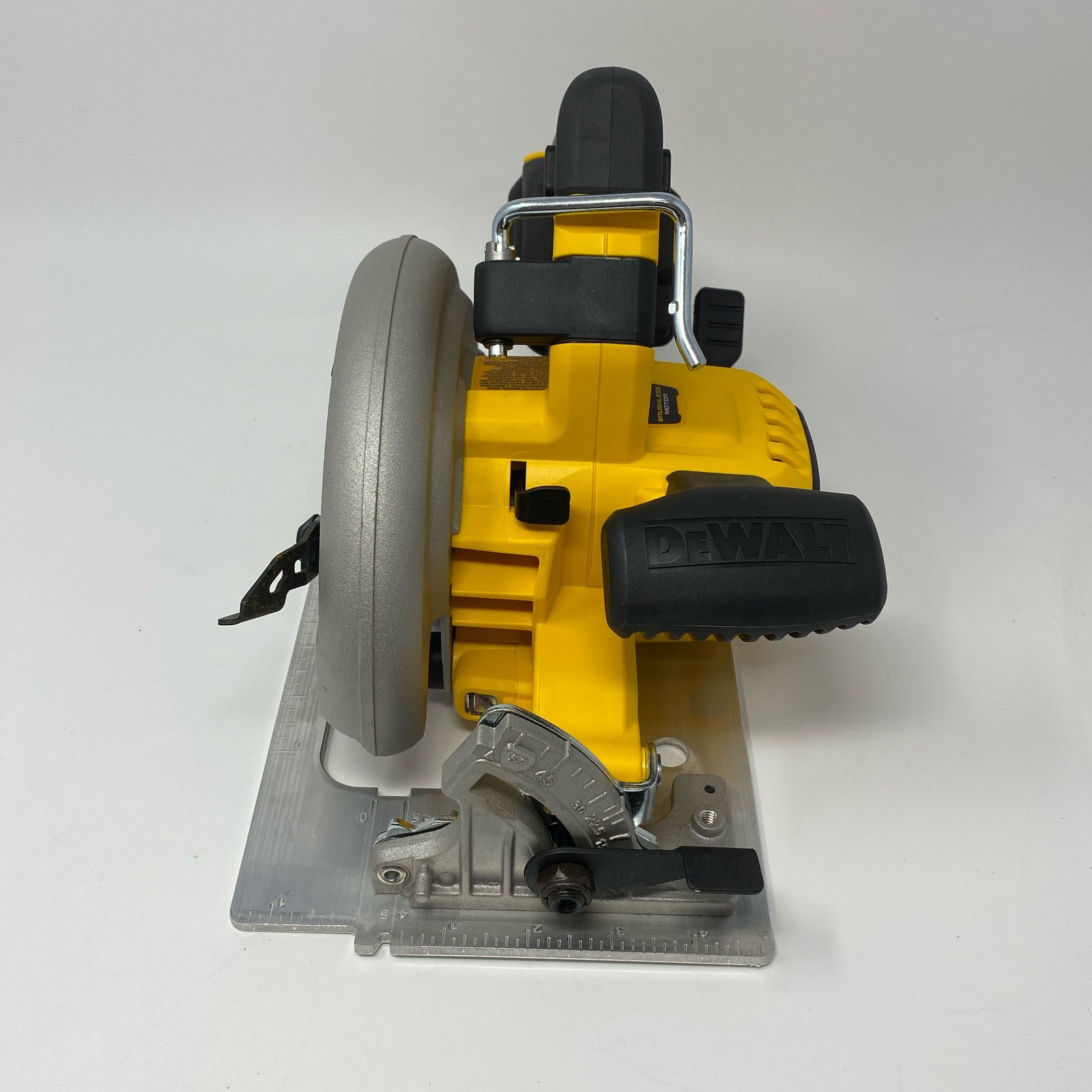 DEWALT XR 20V 7-1/4 in Circular Saw DCS590B Tool Only Yellow/Black