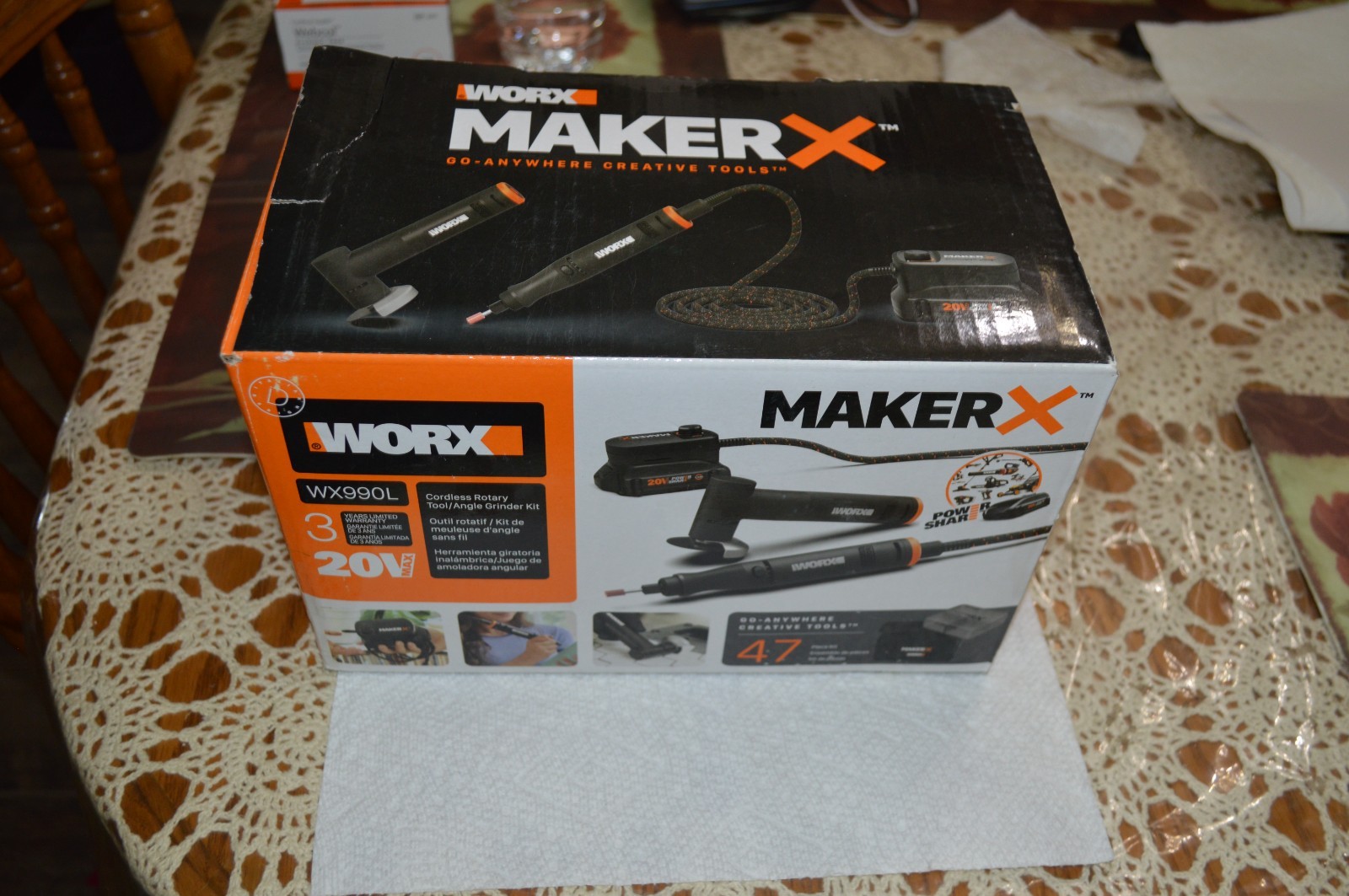 Worx WX990L 47 Piece Kit MakerX 20V MAX Cordless Kit Rotary Tool + Angle Grinder