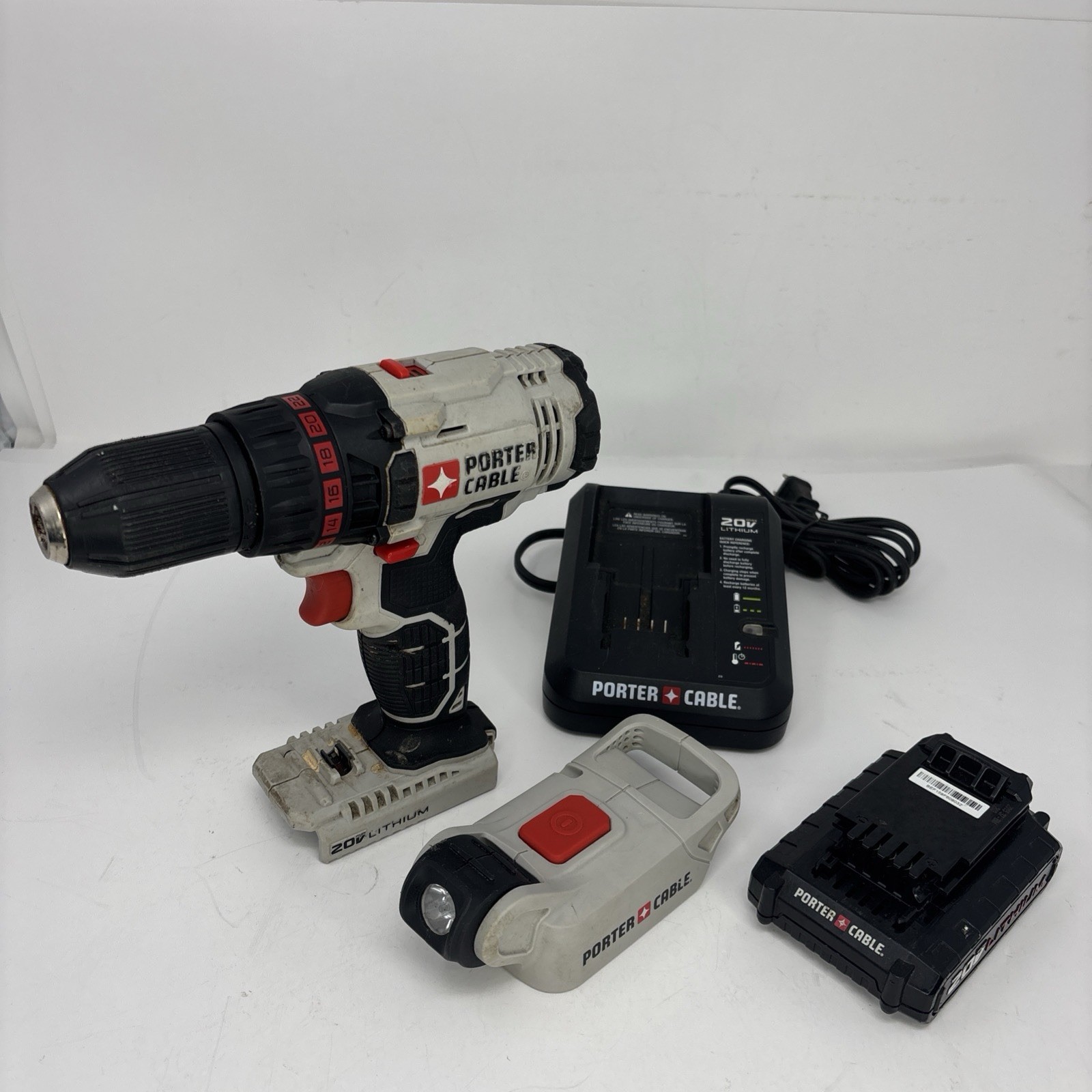 Porter Cable PCC601 20v 1/2&Prime; Drill Driver Tool + Battery + Charger + Light