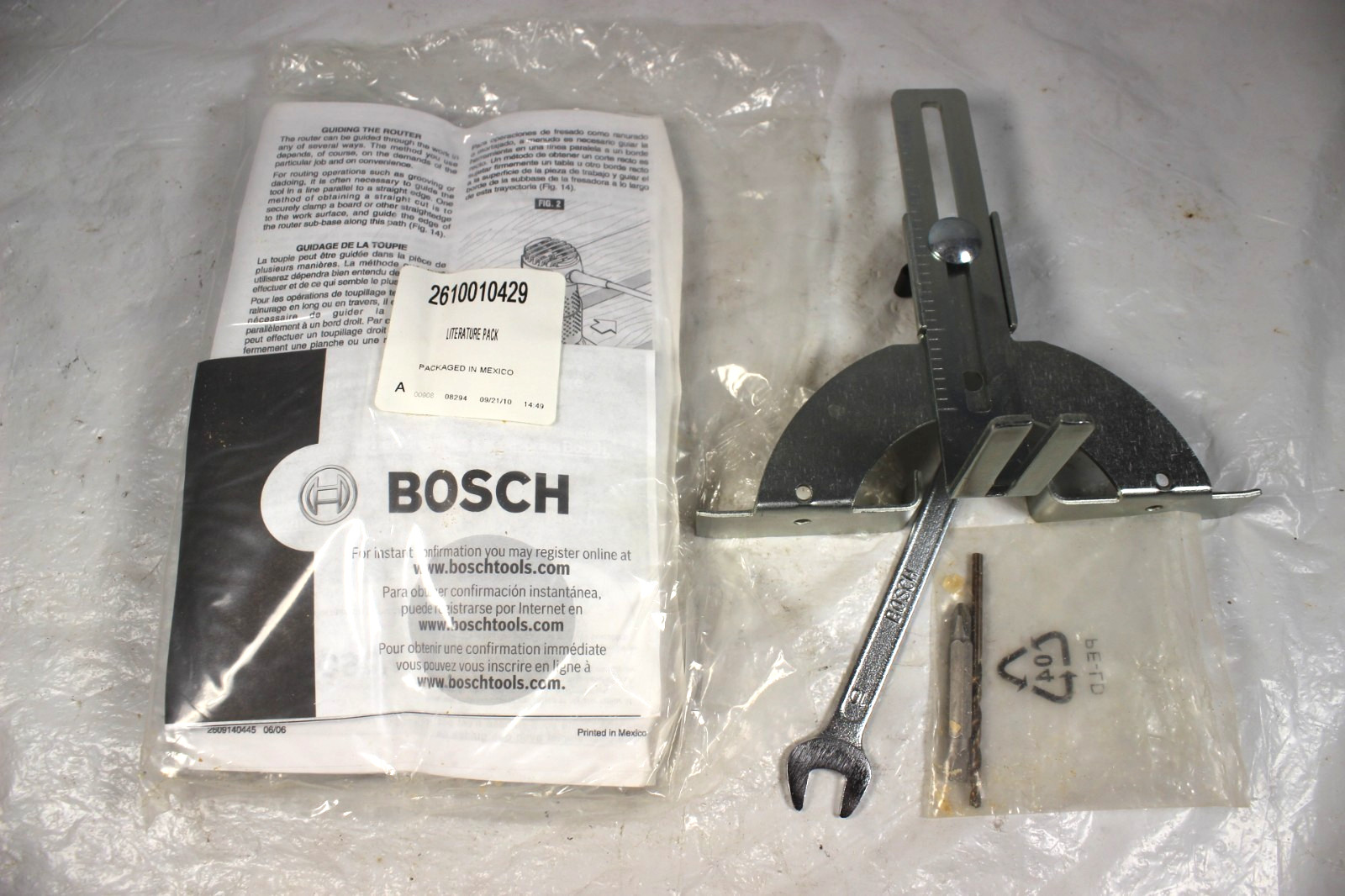 Bosch PR20EVS 5.6 Amp Corded Electric Palm Router w/ Case & Manual
