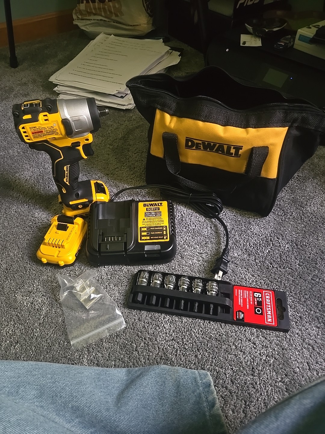 DeWalt 12V MAX 3/8 in. Cordless Brushless Impact Wrench Kit With Socket Set NEW
