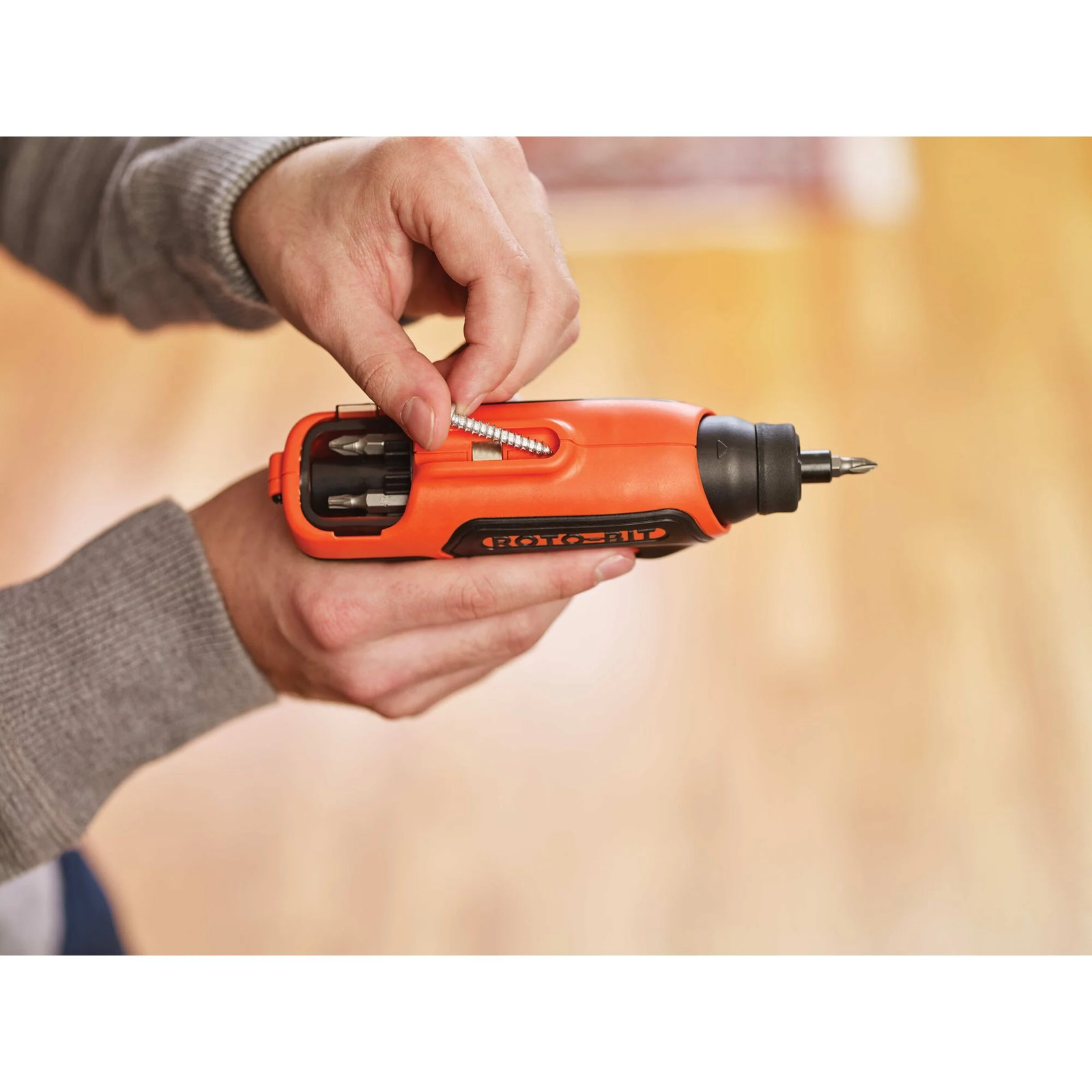 BLACK+DECKER 4V Max Cordless Screwdriver With Bit Storage – BDCS50C