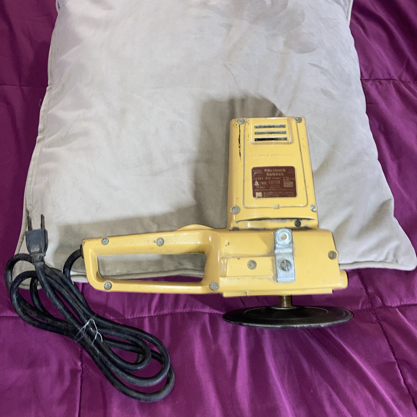 Vtg. SHOPMATE TWO SPEED Polisher/Sander 115 V-2.8 Amps -Hi 2500-Lo 2000 RPM-Nice