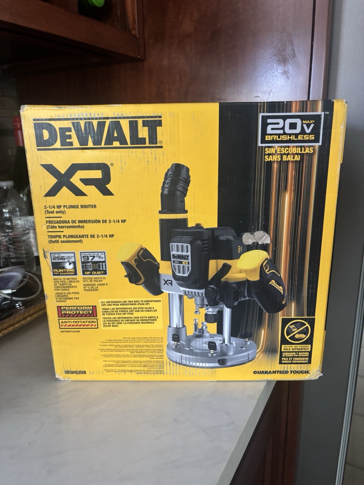 DEWALT 20V MAX XR 2-1/4 Peak HP Brushless Cordless Plunge Router (Tool Only)