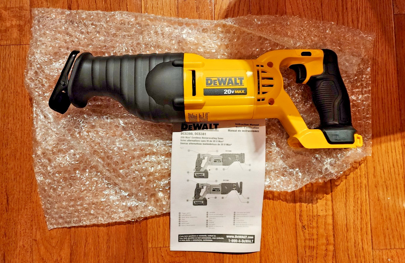DeWalt 20V MAX* Cordless Reciprocating Saw, Tool Only – DCS381
