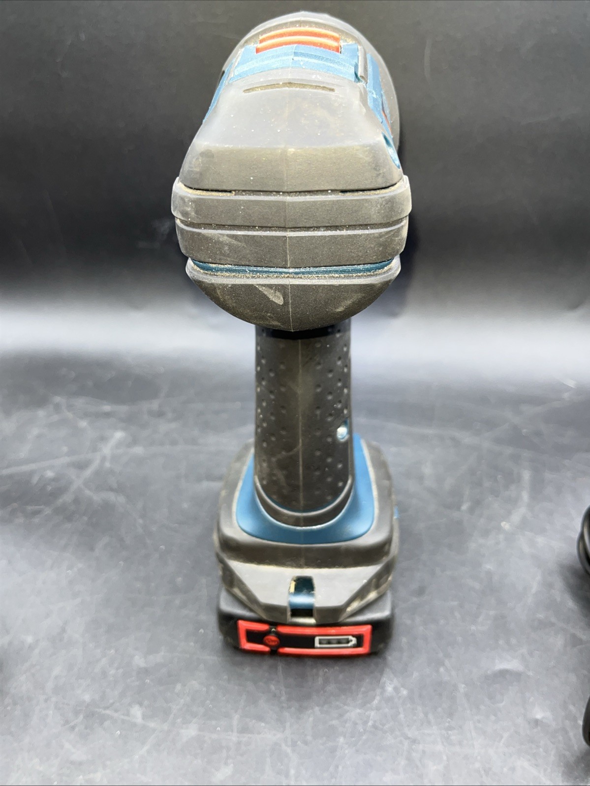 Bosch DDS181A 18V Compact Tough 1/2&Prime; Drill Driver with Two Batteries & Charger