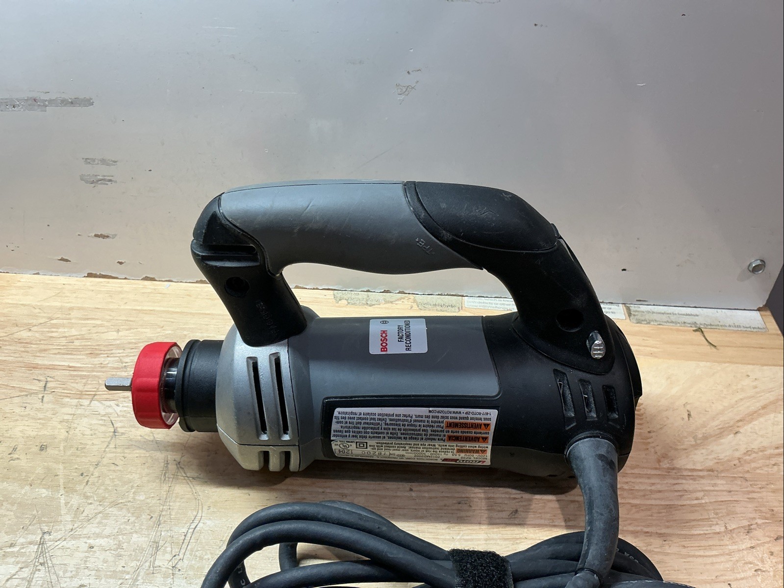 Roto Zip Spiral Saw RZ 20, ZM3 Saw Mate, Bag, Cutting Wheels, Manual & Bag