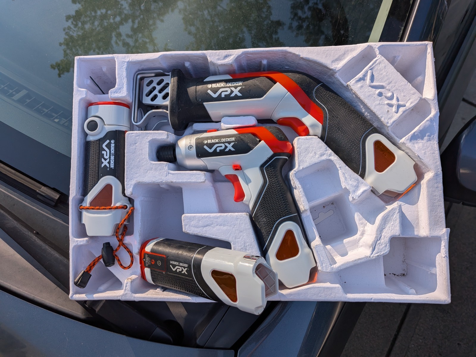 BLACK+DECKER VPX 7.2V 3-Tool Starter Set Cutsaw/LED, Missing Pieces, See Picture