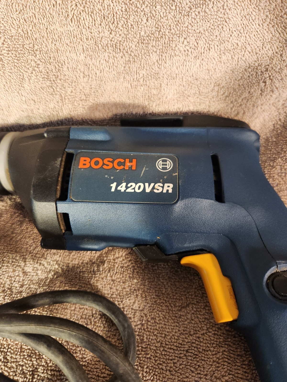 Bosch 1422VSR Drywall ScrewGun Screwdriver Electric Corded 4.8A 2500 RPM