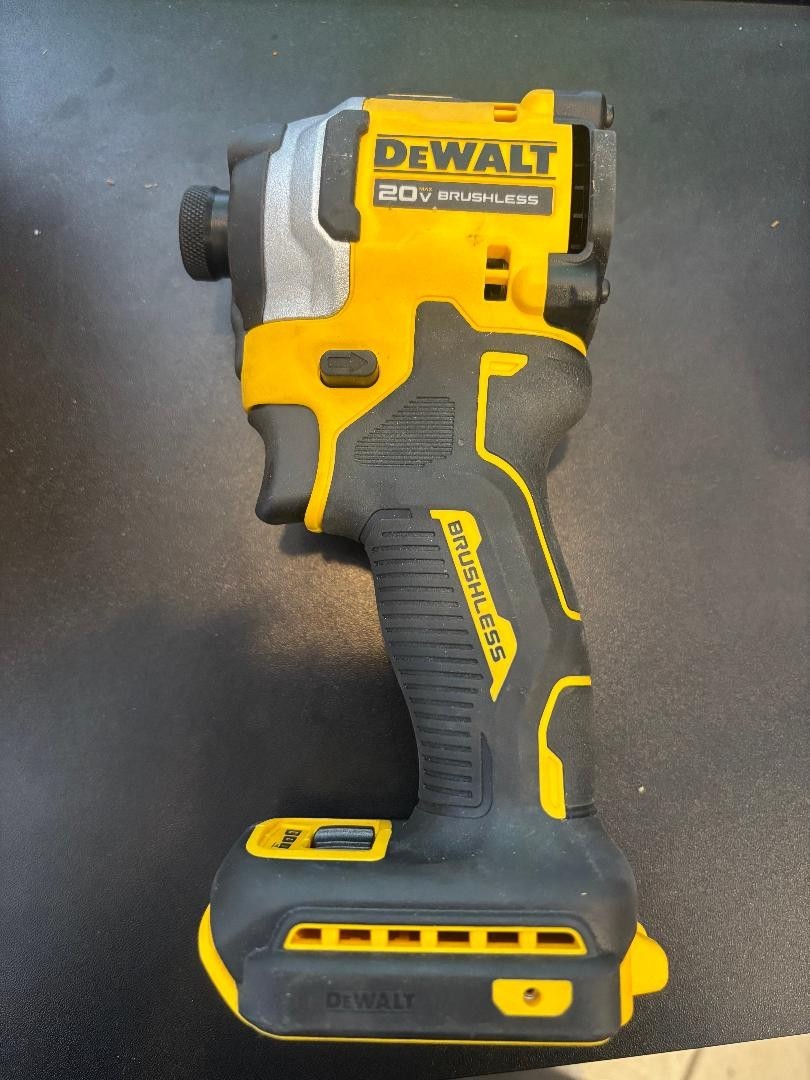 DEWALT DCF850B ATOMIC 20V MAX 1/4 inch Cordless Impact Driver (Tool Only) -…