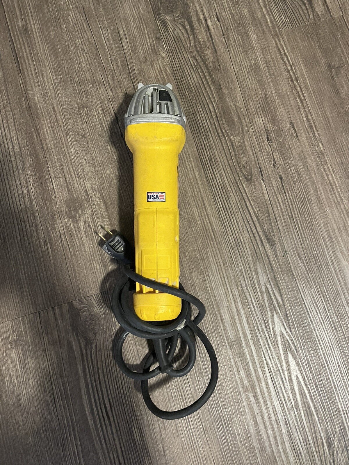 DEWALT DWE402N 120V 4-1/2&Prime; Corded Angle Grinder – Yellow (Body Only)