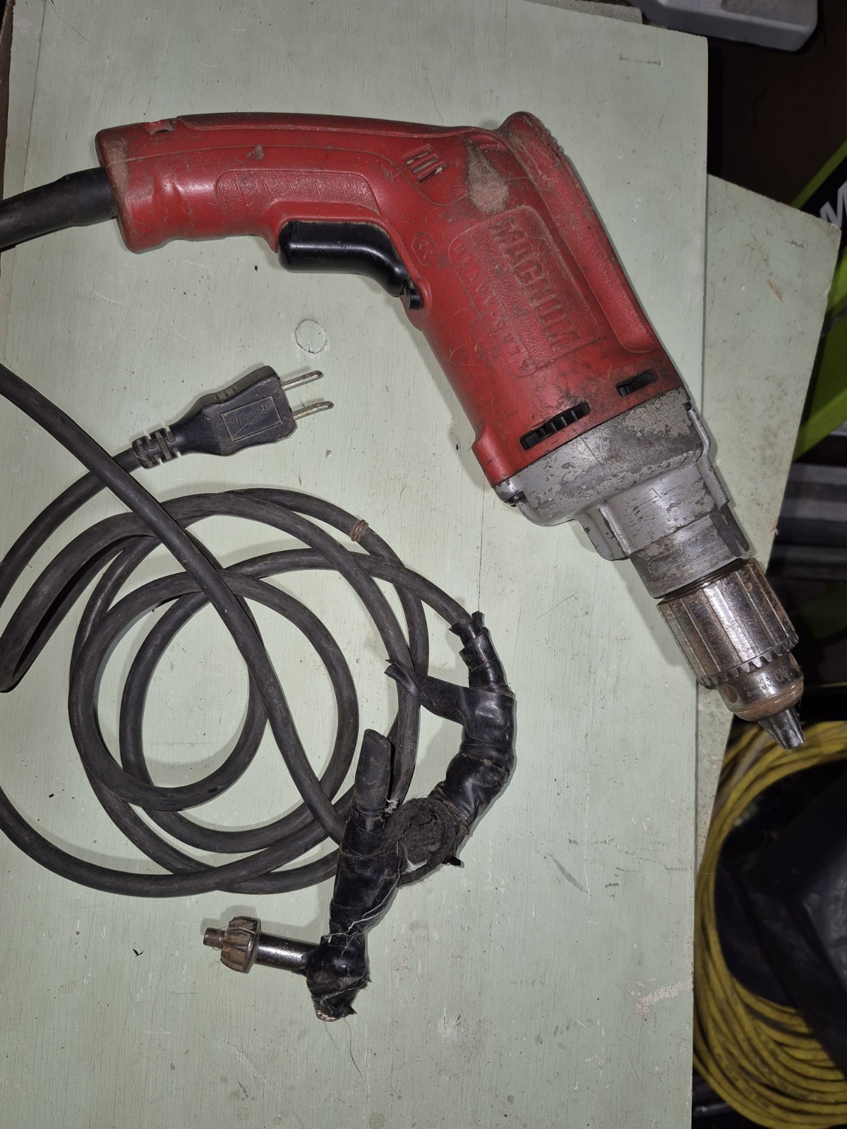 Milwaukee Corded Drill 0299-20 1/2&Prime; 0-850 RPM Magnum Drill with Keyed Chuck