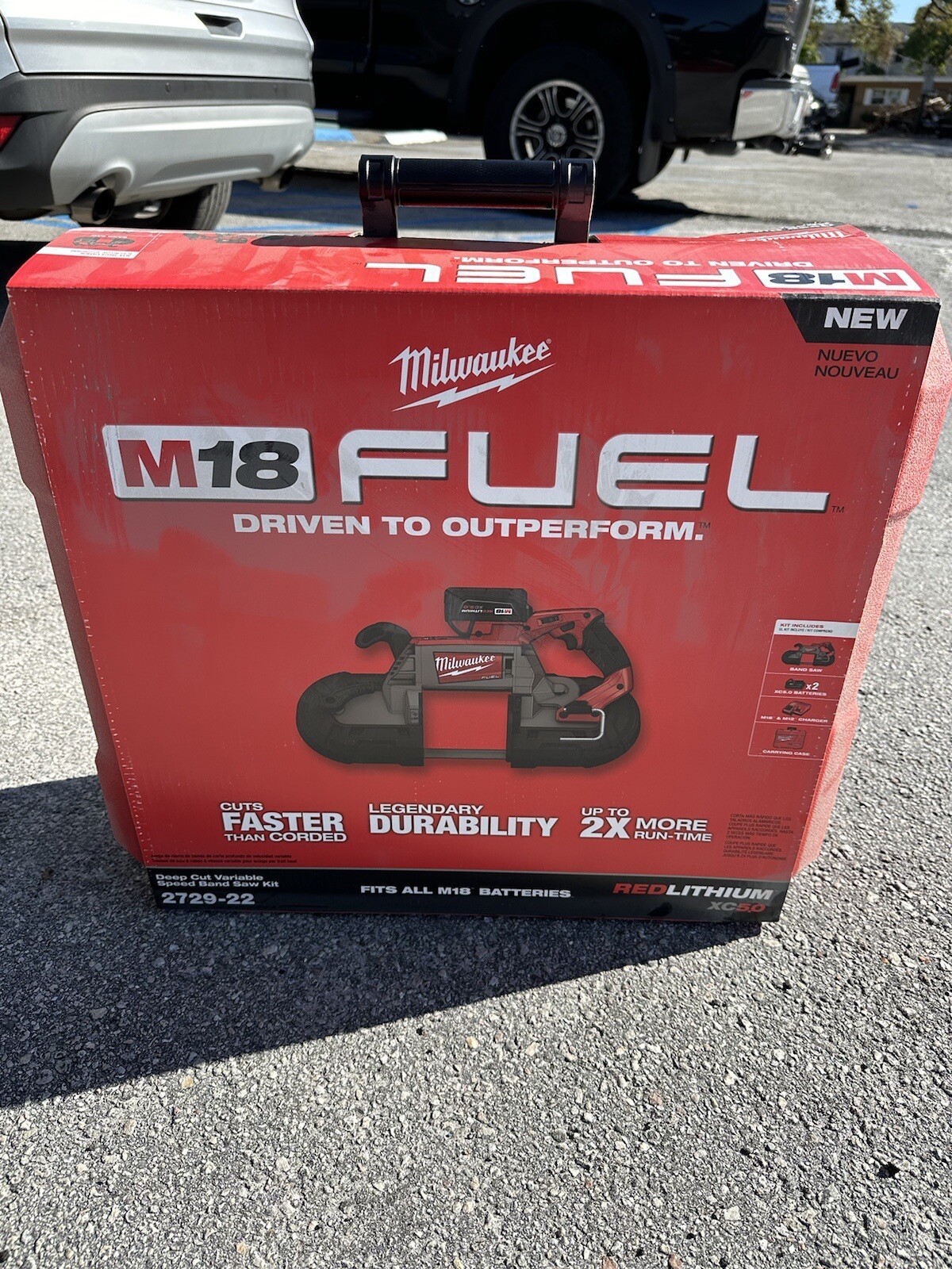 Milwaukee M18 5” Bandsaw Kit With 2 5.0 Batteries And A Charger With Case.