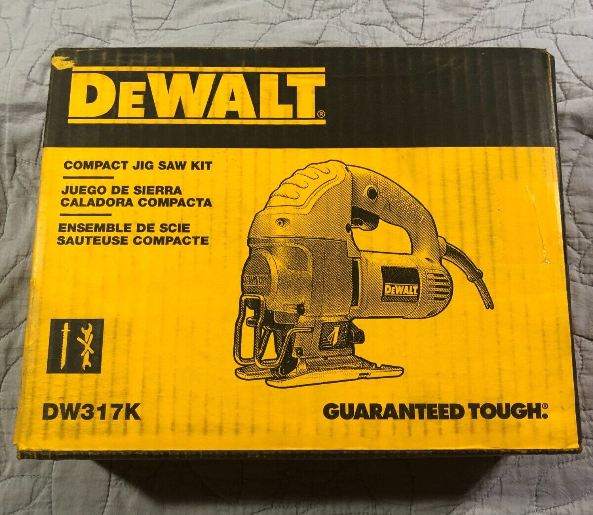 BRAND NEW DeWALT DW317K 5.5 Amp Top Handle Jig Saw NIB