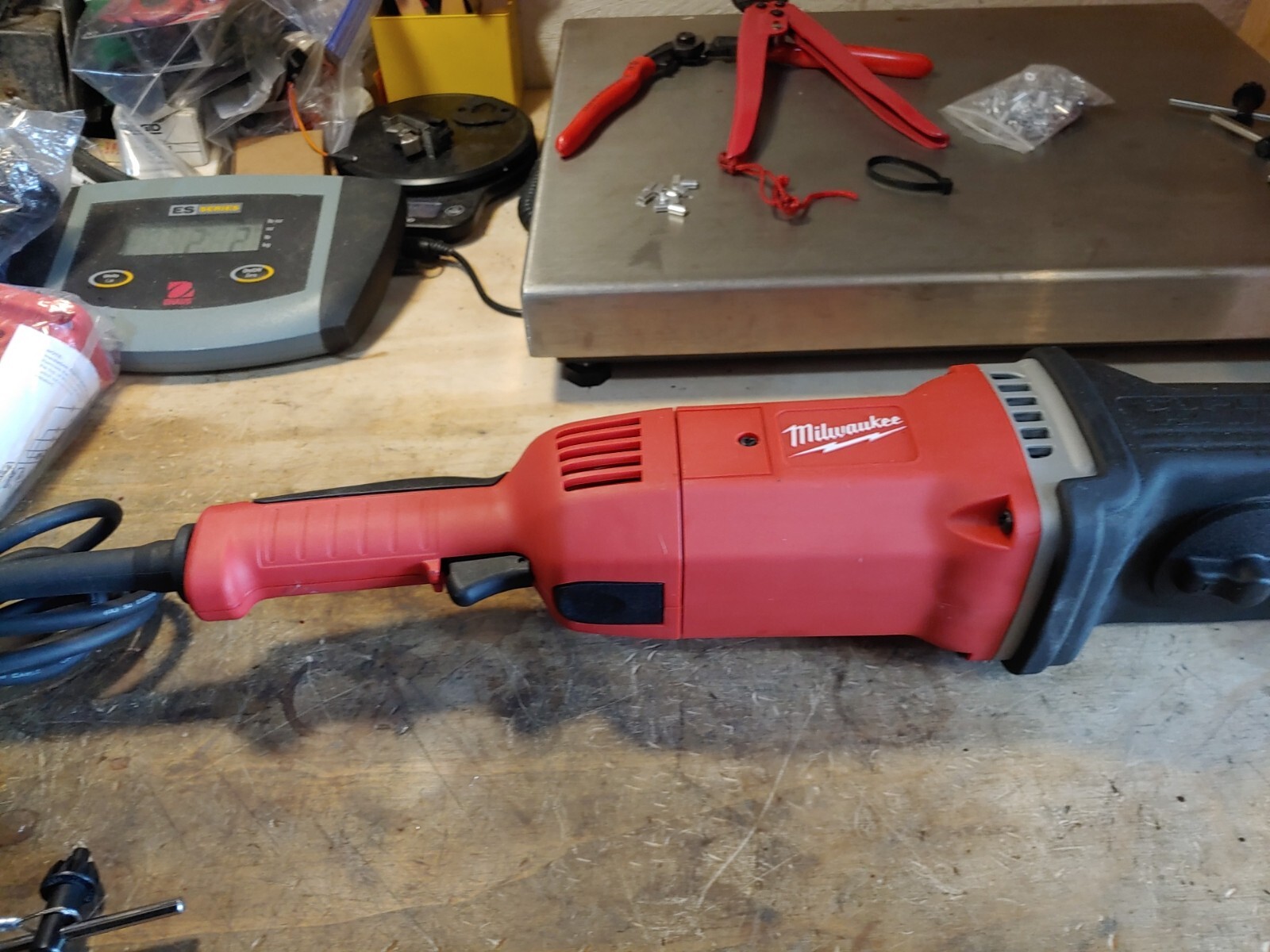 MILWAUKEE 1/2 in. 450/1,750 RPM SUPER HAWG TWO SPEED Drill 1680-20