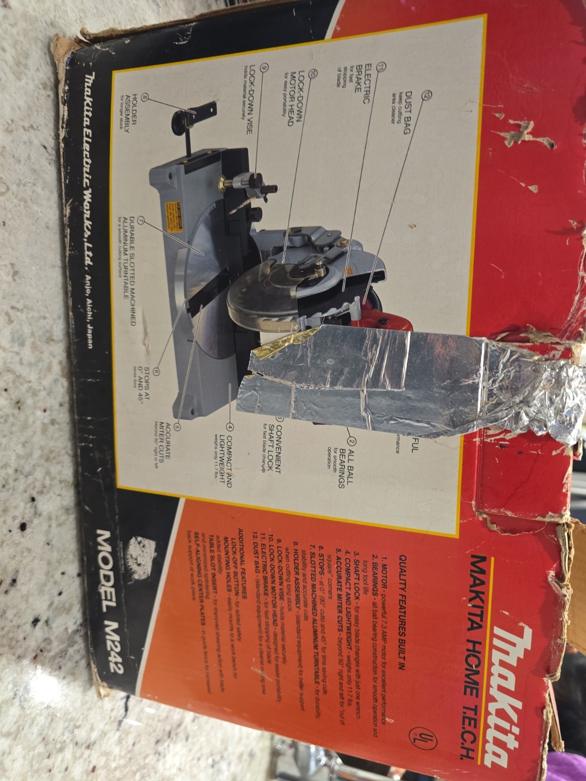 Vintage Makita 8-1/4” Electric Compound Miter Saw. Model M242!!