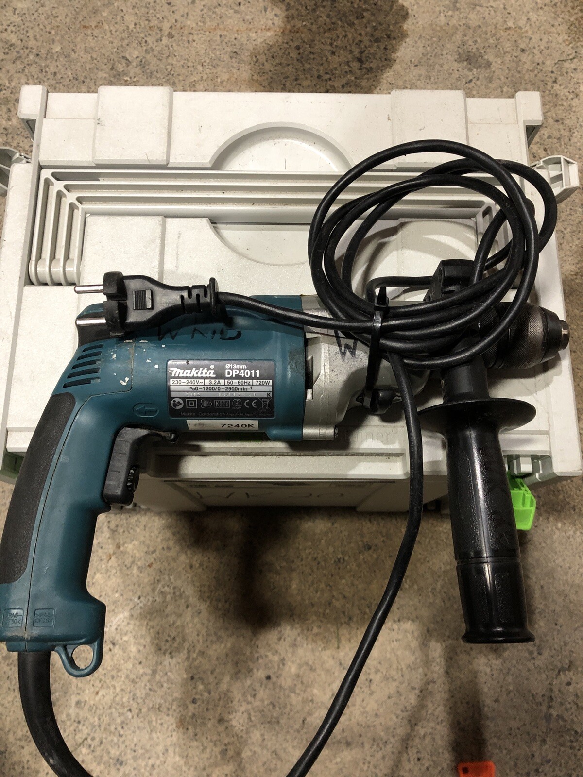Makita DP4011 Power Drill with 2 Speeds tool , 720 W used Hand Tool