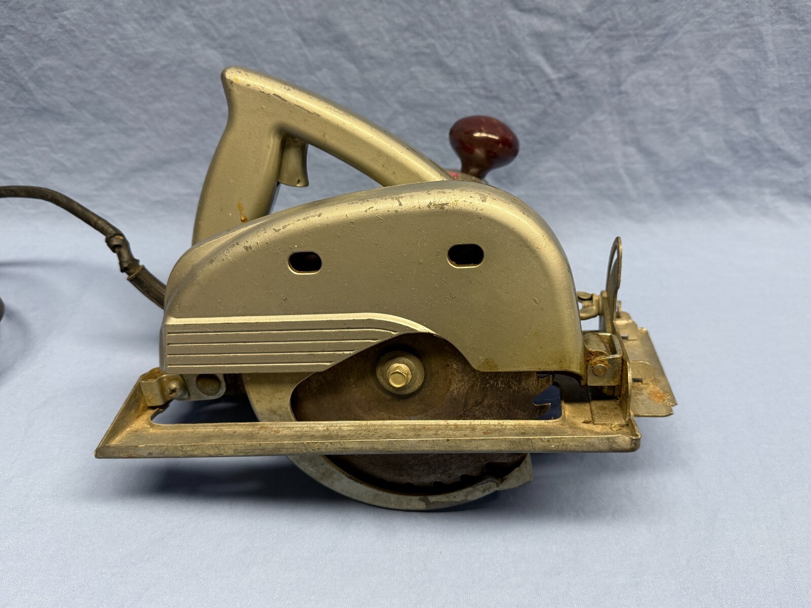 SHOPMATE Vintage Circular Clutch Saw 6 1/4 in-Model 620 Deco Design