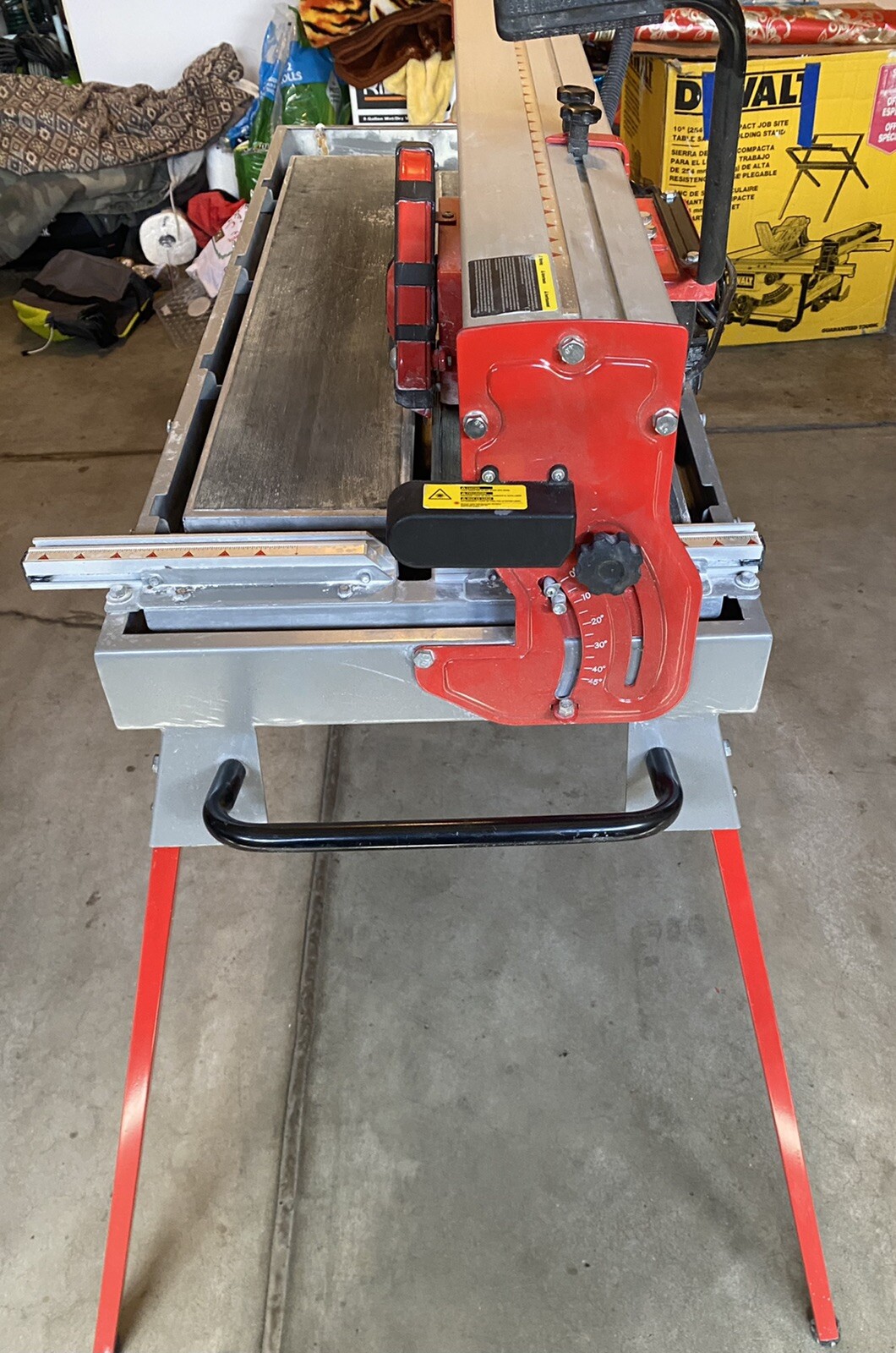 Goldblatt BRIDGE WET TILE SAW