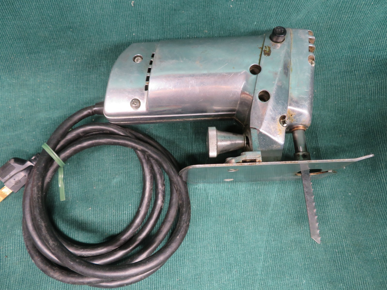 Vintage & Rare Powerhouse Sabre / Jig Saw Model 73103 – Works GREAT!