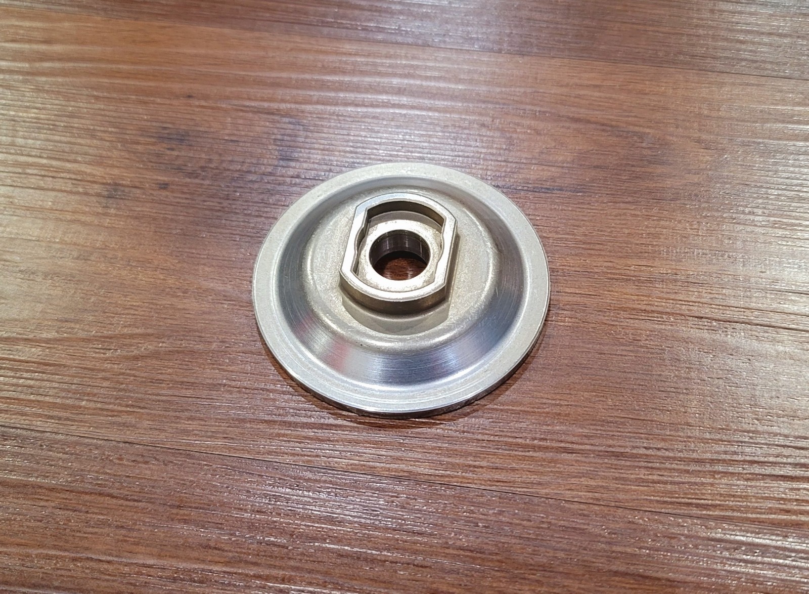 Milwaukee GENUINE Back Flange FOR 2785-20 M18 FUEL 7 in /9 in Angle Grinder 3¼ »