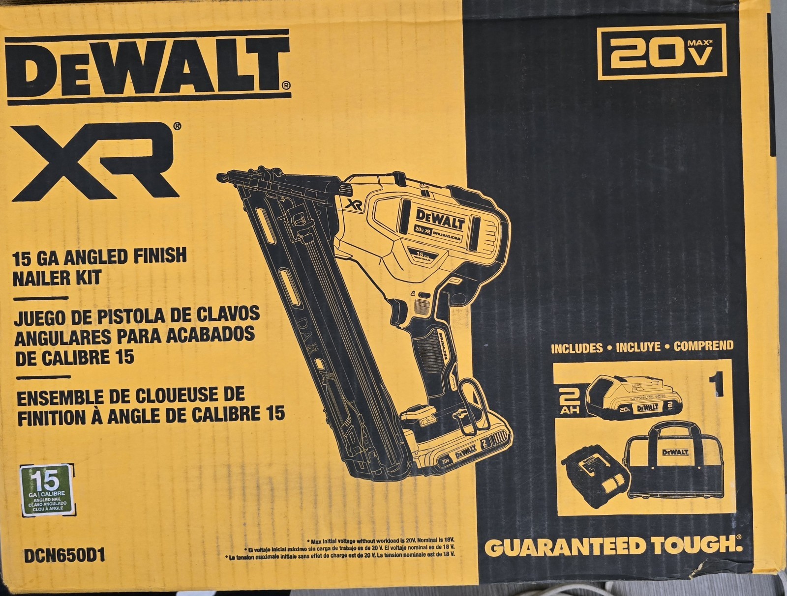 DeWalt 20V MAX XR 15 Gauge Angled Finish Nailer Brushless 2 Ah Battery DCN650D1