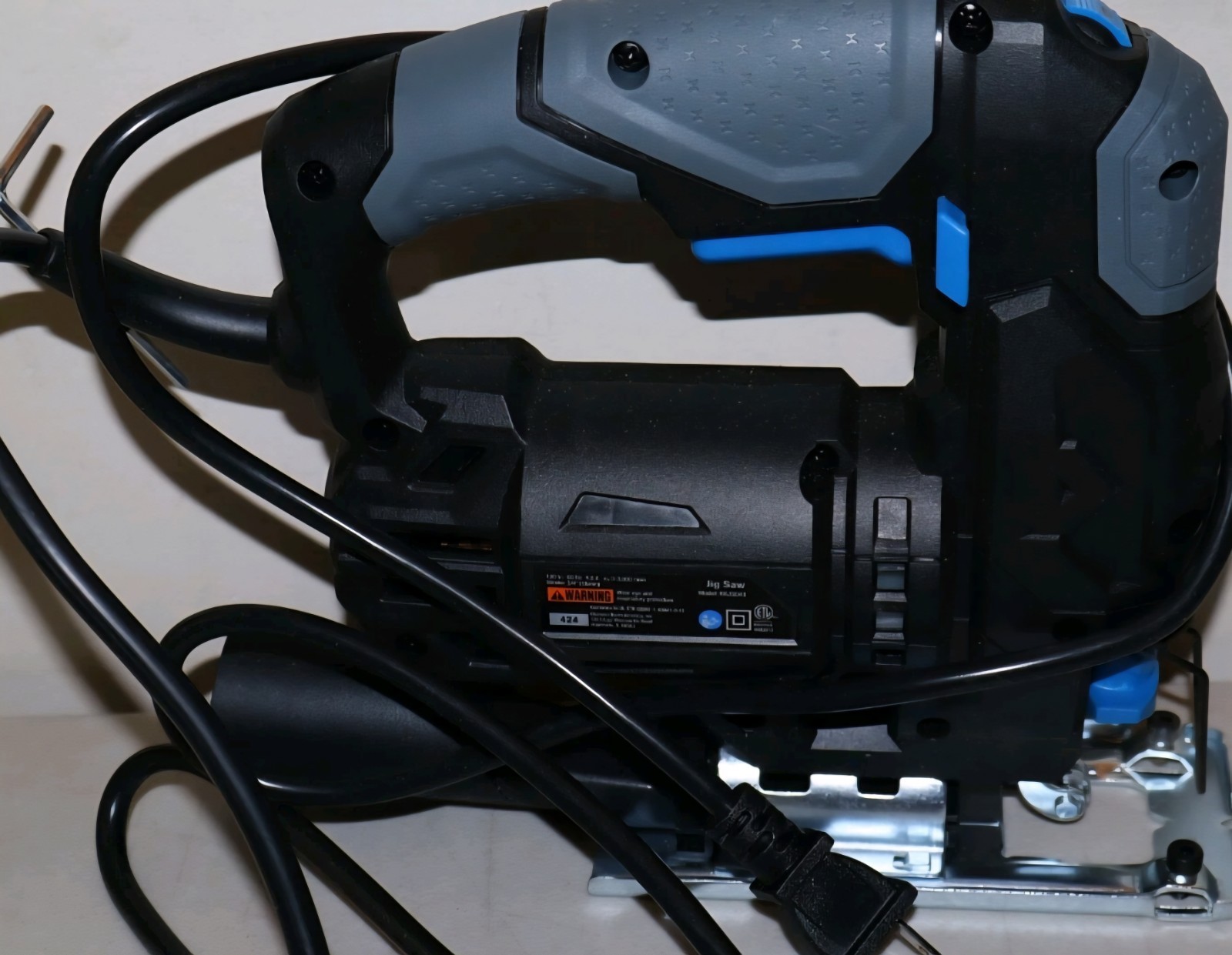 Jig Saw 2 Year Limited Warranty With Spare Blades