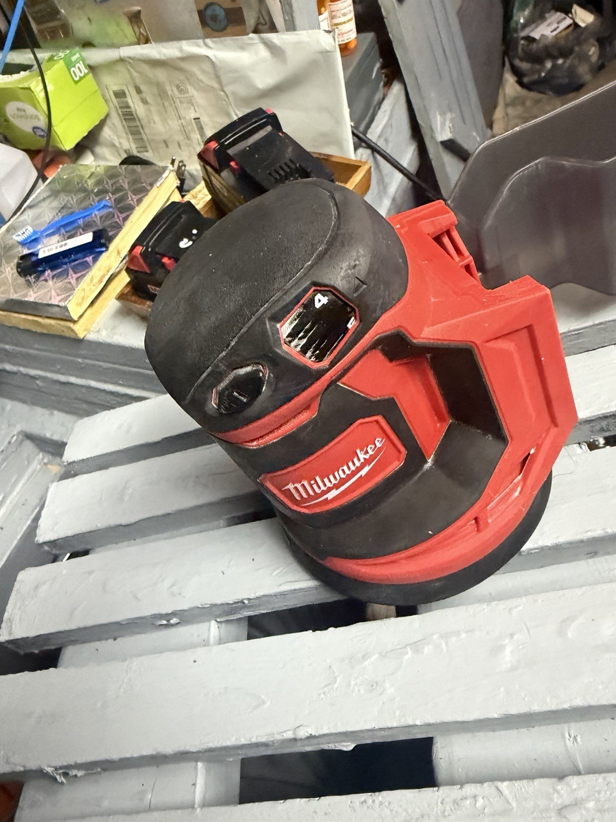 Milwaukee 2648-20 M18 18V 5in Random Orbit Sander w/ Dust Canister