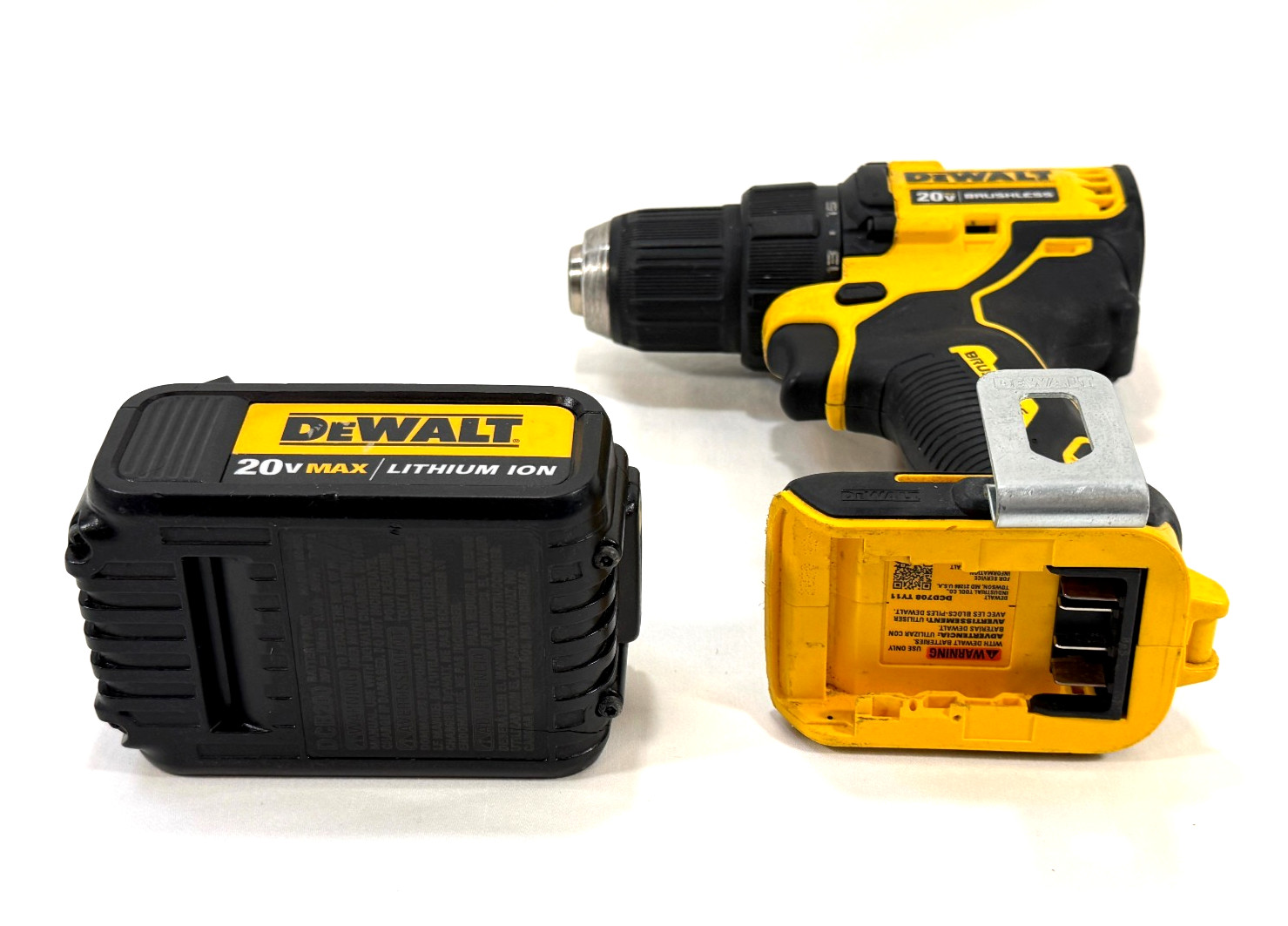 DEWALT DCD708 ATOMIC 20V Brushless Cordless 1/2&Prime; Drill Driver w/ 3.0Ah Battery