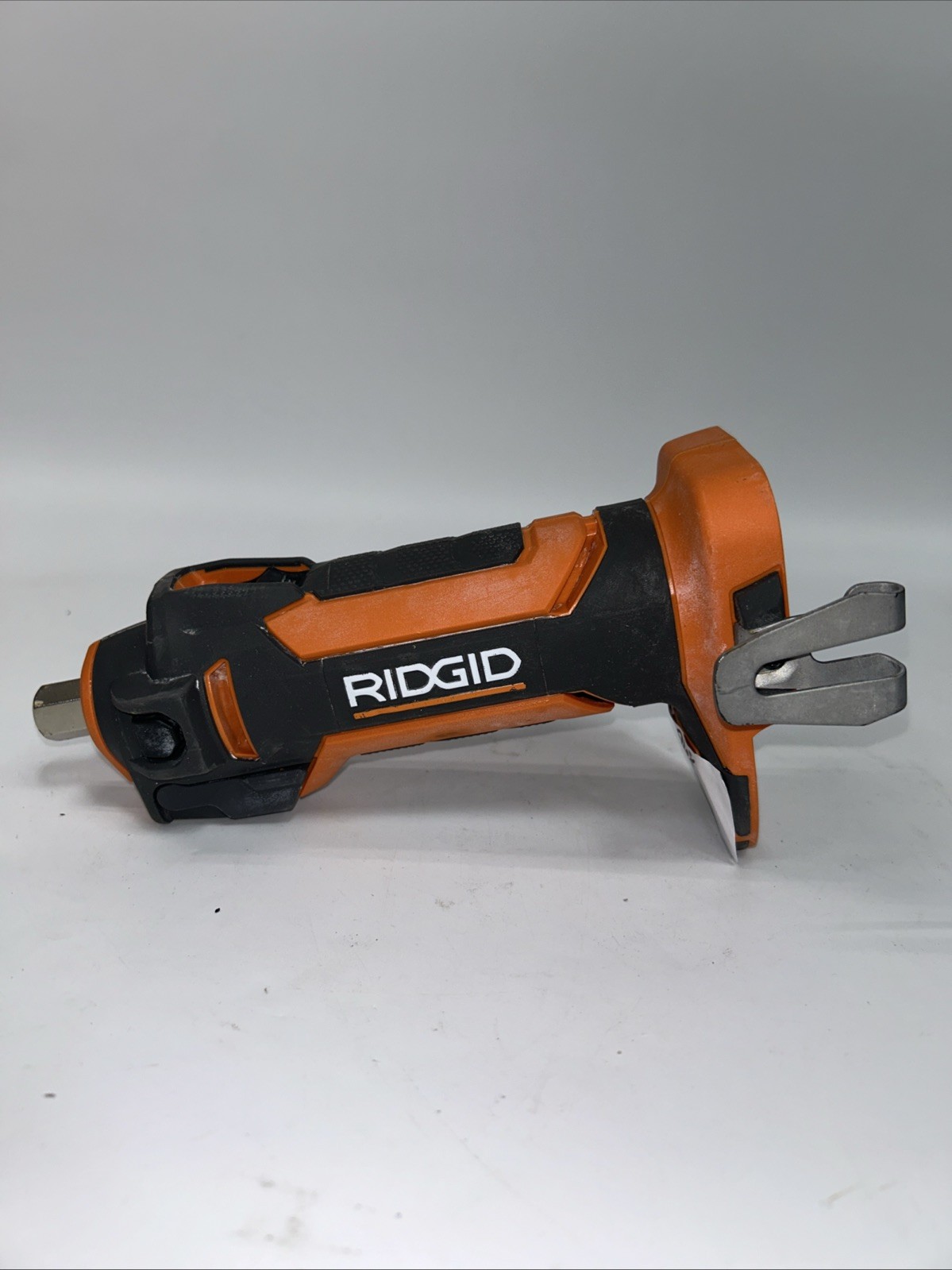 RIDGID R84730B 18V 28000RPM Cordless Drywall Cut-out Tool A68