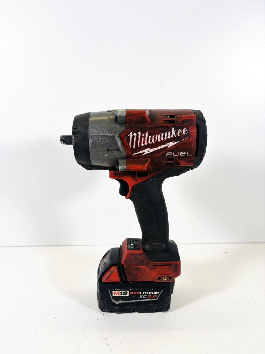 MILWAUKEE IMPACT WRENCH 2967-20 (P09031901)