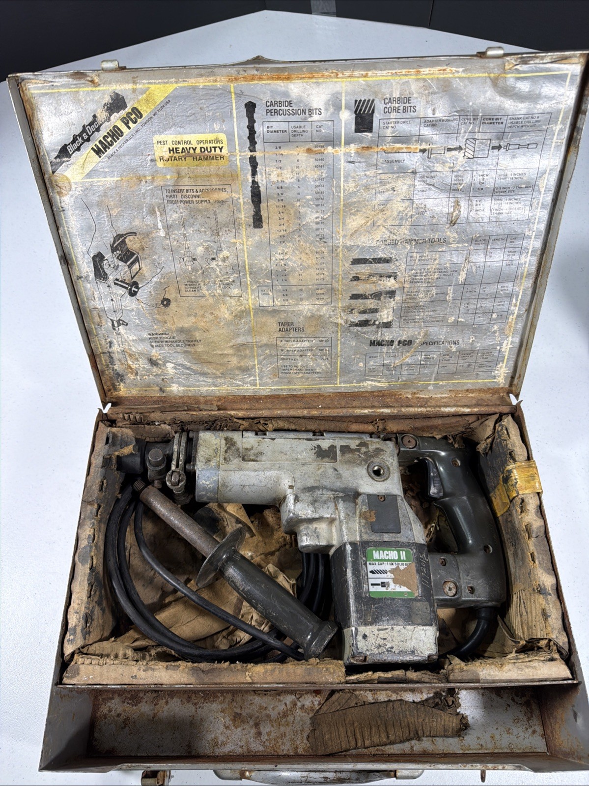 BLACK & DECKER PROFESSIONAL MACHO 2 ROTARY HAMMER DRILL Tested