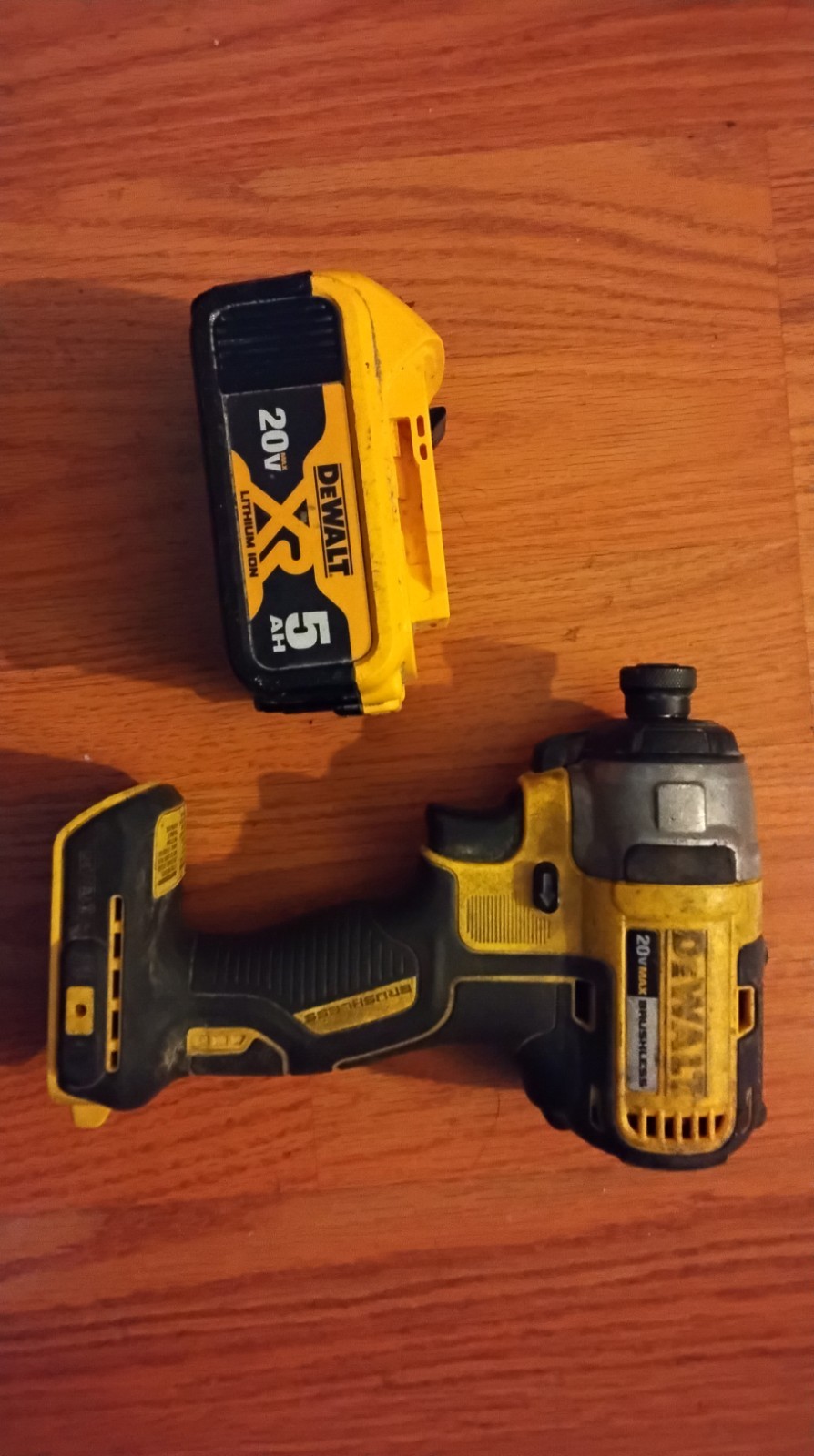 DEWALT DCF787 20V Cordless Impact Driver