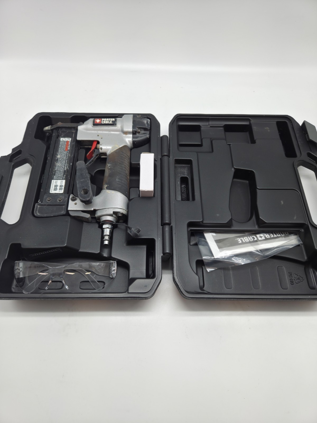 PORTER-CABLE PIN138 PIN138 23 Ga Pneumatic Pin Nailer Kit, 1-3/8 in