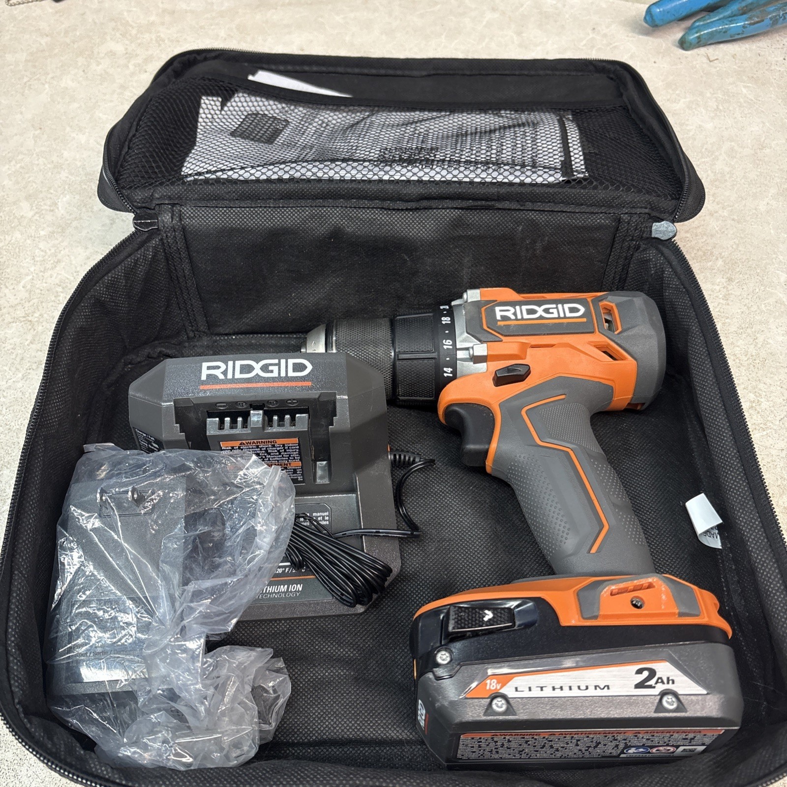 Ridgid 18V 1/2 in. Drill/Driver Kit with 2.0 Ah Battery, Tool Bag, and Charger