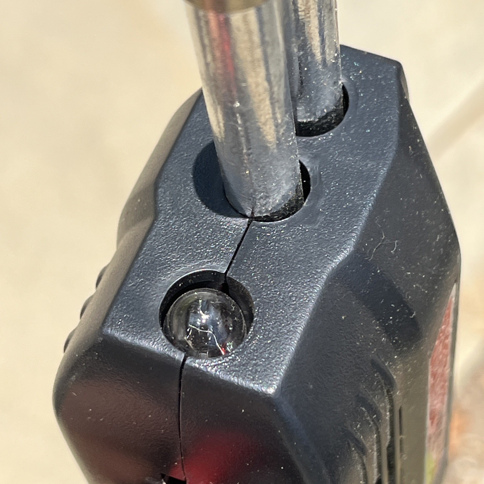 Weller 140/100 Watts 1.2 Amp Electric Soldering 8200 – Gun Works Great! READ