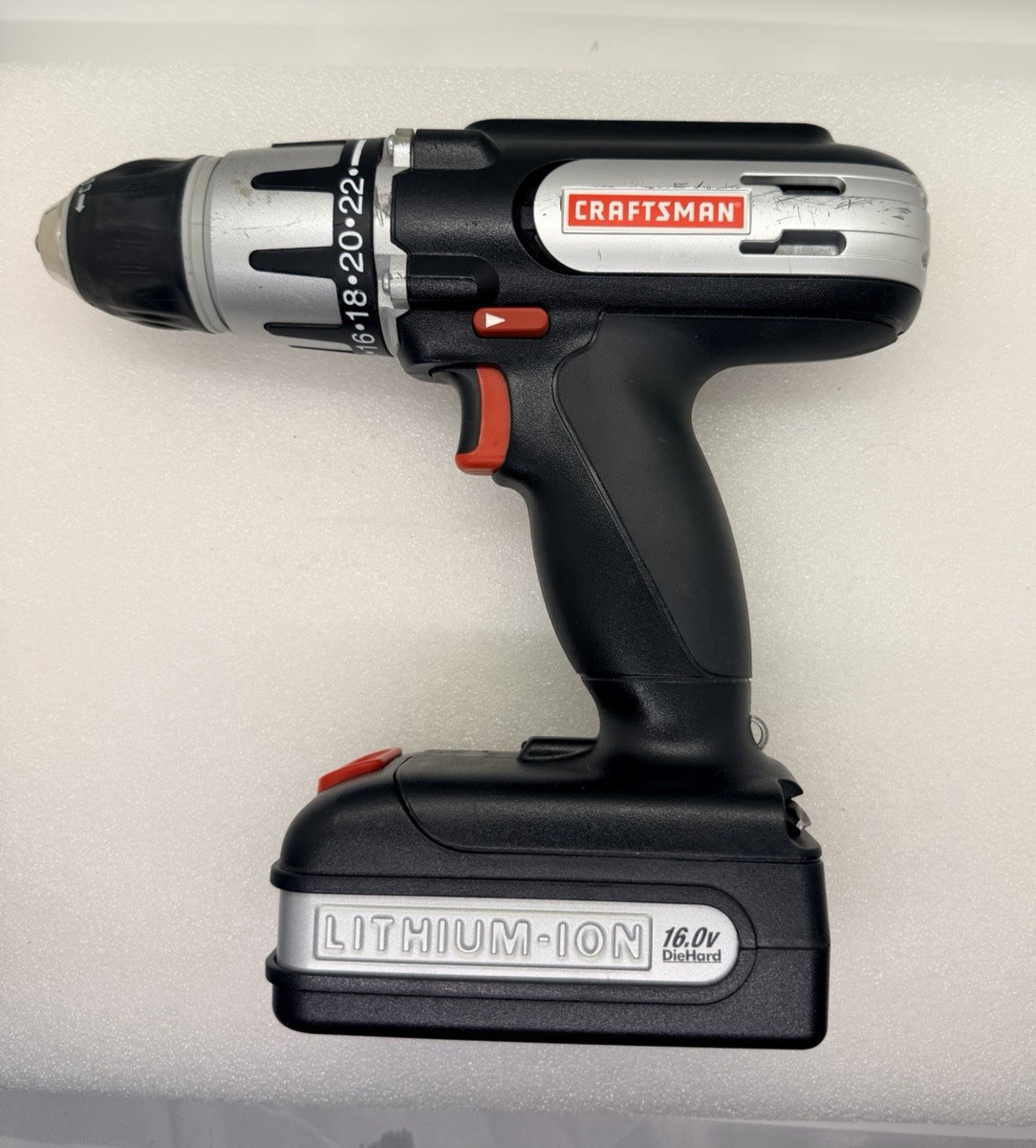 Craftsman 16.0V Lithium-Ion 3/8” 320.10320 DRILL DRIVER Tool plus battery